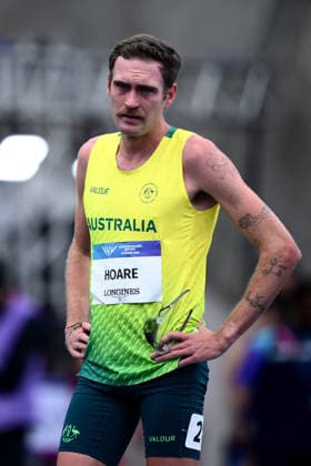 COM26 ATHLETICS, Oliver Hoare of Australia reacts after falling in the Men™s One Mile, Round 1 heats during the Glasgow 2026 Commonwealth Games at EDF Scotstoun Stadium in Glasgow, Scotland, Wednesday, July 29, 2026. ( NO ARCHIVING, EDITORIAL USE ONLY Glasgow United Kingdom  Copyright: xJOELxCARRETTx 20260729196641558100