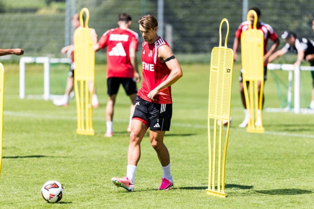 ST. JOHANN IN TIROL, AUSTRIA - JULY 29: Joel Schmied (1. FC Koeln, 2) controls the ball during a training session at trainings camp in Kitzbuehel of season 2026 27 at Koasastadion on July 29, 2026 in St. Johann in Tirol, Austria. Austria Copyright: xSteffiexWunderlx