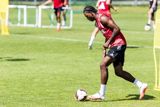 ST. JOHANN IN TIROL, AUSTRIA - JULY 29: Reigan Heskey (1. FC Koeln, 11) controls the ball during a training session at trainings camp in Kitzbuehel of season 2026 27 at Koasastadion on July 29, 2026 in St. Johann in Tirol, Austria. Austria Copyright: xSteffiexWunderlx