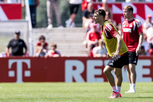ST. JOHANN IN TIROL, AUSTRIA - JULY 29: Paul Okon-Engstler (1. FC Koeln, 23) yelling during a training session at trainings camp in Kitzbuehel of season 2026 27 at Koasastadion on July 29, 2026 in St. Johann in Tirol, Austria. Austria Copyright: xSteffiexWunderlx