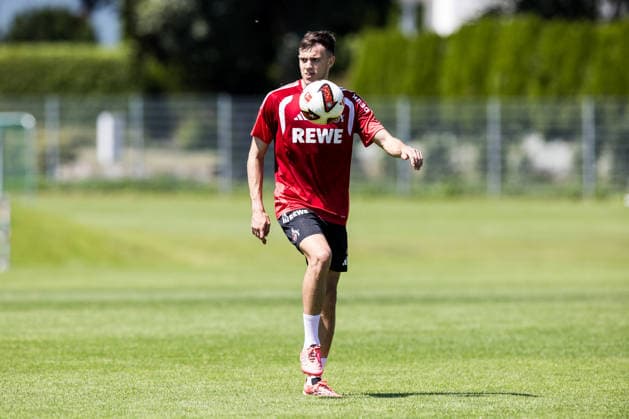 ST. JOHANN IN TIROL, AUSTRIA - JULY 29: Paul Okon-Engstler (1. FC Koeln, 23) controls the ball during a training session at trainings camp in Kitzbuehel of season 2026 27 at Koasastadion on July 29, 2026 in St. Johann in Tirol, Austria. Austria Copyright: xSteffiexWunderlx