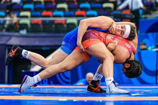 U17, U 17 Wrestling World Championships 57kg WW - Gurleen Kaur Dhillon (CAN) df. Ana Rachiteanu (MDA) *** U17 Wrestling World Championships, 57kg WW: Gurleen Kaur Dhillon (CAN) defeated Ana Rachiteanu (MDA) by fall Copyright: xUnitedxWorldxWrestlingx xAmirrezx UWW-U17-WC-BAKU-2026