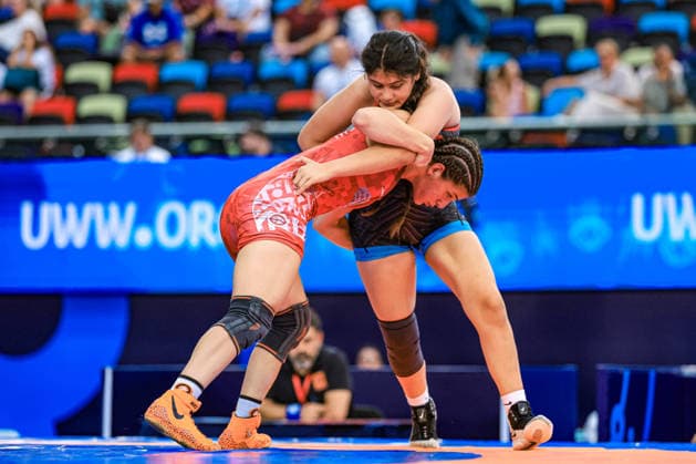 U17, U 17 Wrestling World Championships 65kg WW - Vasiliki Karavanou (GRE) df. Sylvia Belinda Espinosa Muniz (MEX) *** U17 Wrestling World Championships, 65 kg Open Weight: Vasiliki Karavanou (GRE) def. Sylvia Belinda Espinosa Muniz (MEX) Copyright: xUnitedxWorldxWrestlingx xAmirrezx UWW-U17-WC-BAKU-2026