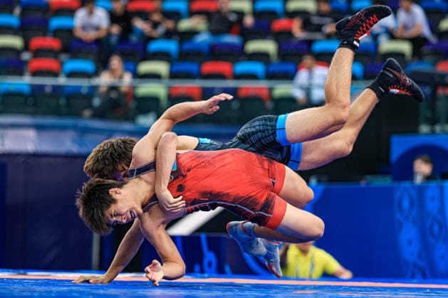 U17, U 17 Wrestling World Championships 71kg GR - Alinur Toleugali (KAZ) df. Roman Ivanyk (UKR) *** U17 Wrestling World Championships, 71 kg Greco-Roman: Alinur Toleugali (KAZ) defeated Roman Ivanyk (UKR) Copyright: xUnitedxWorldxWrestlingx xAmirrezx UWW-U17-WC-BAKU-2026