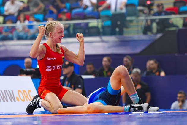 U17, U 17 Wrestling World Championships 43kg WW - Finja Viviane Strauch (GER) df. Daria Maslennikova (RUS) *** U17 Wrestling World Championships, 43kg Open Weight: Finja Viviane Strauch (GER) def. Daria Maslennikova (RUS)
