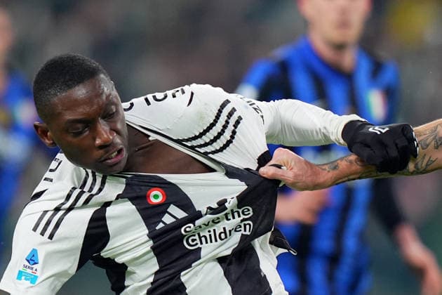 Juventus Randal Kolo Muani during the Serie A soccer match between Juventus and Inter at Allianz Stadium in Turin , North Italy - Sunday , February 16, 2025 . - Soccer .  Copyright: xSpada LaPressex