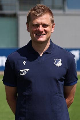 23.07.2026, xrekx, Fussball 1.Bundesliga, TSG 1899 Hoffenheim - Fototermin Saison 2026 27 v.l. Christian Neitzert Rehatrainer (TSG Hoffenheim) (DFL DFB REGULATIONS PROHIBIT ANY USE OF PHOTOGRAPHS as IMAGE SEQUENCES and or QUASI-VIDEO) Sinsheim *** July 23, 2026, xrekx, Soccer, Bundesliga 1, TSG 1899 Hoffenheim Photo Session, 2026–27 Season, from left: Christian Neitzert, Rehab Coach, TSG Hoffenheim. DFL and DFB regulations prohibit any use of photographs as image sequences and or quasi-video. Sinsheim