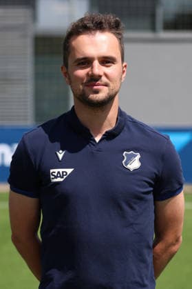 23.07.2026, xrekx, Fussball 1.Bundesliga, TSG 1899 Hoffenheim - Fototermin Saison 2026 27 v.l. Daniel Uthmann Teammanager (TSG Hoffenheim) (DFL DFB REGULATIONS PROHIBIT ANY USE OF PHOTOGRAPHS as IMAGE SEQUENCES and or QUASI-VIDEO) Sinsheim *** July 23, 2026, xrekx, Soccer, Bundesliga 1, TSG 1899 Hoffenheim Photo Session, 2026–27 Season, from left: Daniel Uthmann, Team Manager, TSG Hoffenheim. DFL and DFB regulations prohibit any use of photographs as image sequences and or quasi-video. Sinsheim