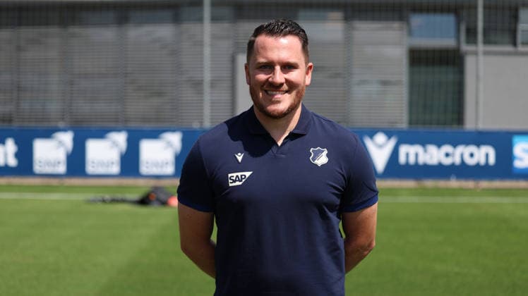 23.07.2026, xrekx, Fussball 1.Bundesliga, TSG 1899 Hoffenheim - Fototermin Saison 2026 27 v.l. Yasar Besohe Physiotherapeut (TSG Hoffenheim) (DFL DFB REGULATIONS PROHIBIT ANY USE OF PHOTOGRAPHS as IMAGE SEQUENCES and or QUASI-VIDEO) Sinsheim *** July 23, 2026, xrekx, Soccer, Bundesliga 1, TSG 1899 Hoffenheim Photo Session, 2026–27 Season, from left: Yasar Besohe, Physical Therapist, TSG Hoffenheim. DFL and DFB regulations prohibit any use of photographs as image sequences and or quasi-video. Sinsheim