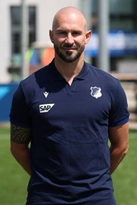 23.07.2026, xrekx, Fussball 1.Bundesliga, TSG 1899 Hoffenheim - Fototermin Saison 2026 27 v.l. Christian Ilzer, Trainer (TSG Hoffenheim) (DFL DFB REGULATIONS PROHIBIT ANY USE OF PHOTOGRAPHS as IMAGE SEQUENCES and or QUASI-VIDEO) Sinsheim *** July 23, 2026, xrekx, Soccer, Bundesliga 1, TSG 1899 Hoffenheim Photo Session, 2026–27 Season, from left: Christian Ilzer, TSG Hoffenheim Coach. DFL and DFB regulations prohibit any use of photographs as image sequences and or quasi-video. Sinsheim
