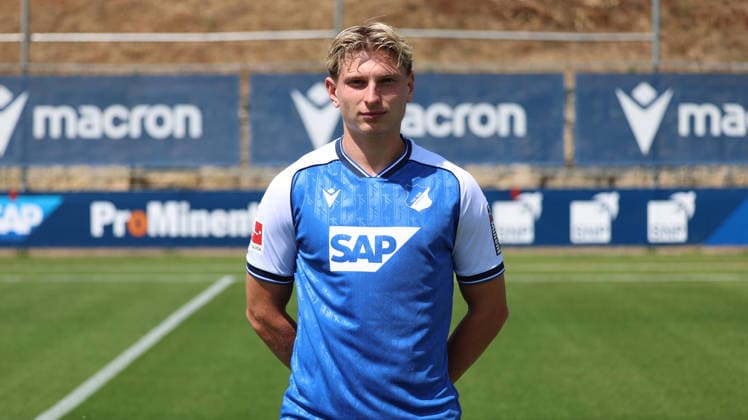 23.07.2026, xrekx, Fussball 1.Bundesliga, TSG 1899 Hoffenheim - Fototermin Saison 2026 27 v.l. Alessandro Voigt (TSG Hoffenheim) (DFL DFB REGULATIONS PROHIBIT ANY USE OF PHOTOGRAPHS as IMAGE SEQUENCES and or QUASI-VIDEO) Sinsheim *** July 23, 2026, xrekx, Soccer, Bundesliga 1, TSG 1899 Hoffenheim Photo Session, 2026–27 Season, from left: Alessandro Voigt, TSG Hoffenheim. DFL and DFB regulations prohibit any use of photographs as image sequences and or quasi-video. Sinsheim