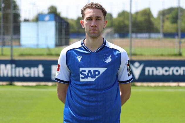 23.07.2026, xrekx, Fussball 1.Bundesliga, TSG 1899 Hoffenheim - Fototermin Saison 2026 27 v.l. Arthur Chaves (TSG Hoffenheim) (DFL DFB REGULATIONS PROHIBIT ANY USE OF PHOTOGRAPHS as IMAGE SEQUENCES and or QUASI-VIDEO) Sinsheim *** July 23, 2026, xrekx, Soccer, Bundesliga 1, TSG 1899 Hoffenheim Photo Session, 2026–27 Season, from left: Arthur Chaves, TSG Hoffenheim. DFL and DFB regulations prohibit any use of photographs as image sequences and or quasi-video. Sinsheim