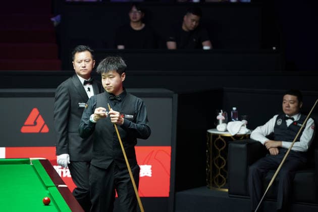 SHANGHAI, CHINA - JULY 29: Zhao Xintong of China plays a shot in the second round match against Ding Junhui of China on Day 3 of the 2026 Snooker Shanghai Masters on July 29, 2026 in Shanghai, China.  Copyright: xTaixChengzhex 111657087658