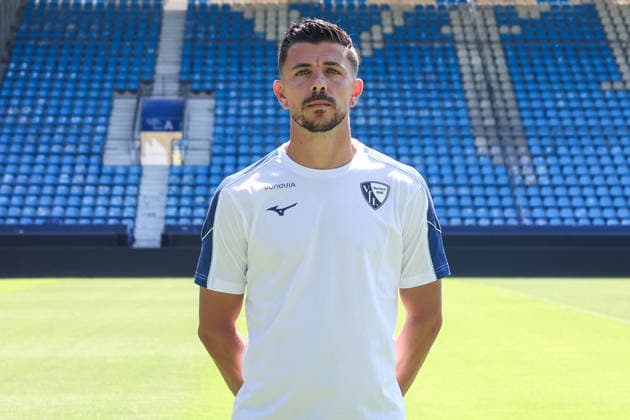 29.07.2026, Fussball, Saison 2026 2027, Porträttermin VfL Bochum, Co-Trainer Anthony Losilla (VfL Bochum) Bochum Ruhrstadion Deutschland xRHR-FOTOx *** July 29, 2026, Soccer, 2026–2027 Season, VfL Bochum Photo Shoot, Assistant Coach Anthony Losilla, VfL Bochum, Bochum, Ruhrstadion, Germany, xRHR PHOTOx Copyright: RHR-FOTOx RHR-FOTO