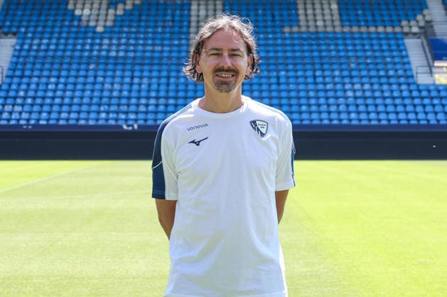 29.07.2026, Fussball, Saison 2026 2027, Porträttermin VfL Bochum, Sasa Zivanovic (VfL Bochum) Bochum Ruhrstadion Deutschland xRHR-FOTOx *** July 29, 2026, Soccer, 2026–2027 Season, VfL Bochum Photo Shoot, Sasa Zivanovic, VfL Bochum, Bochum, Ruhrstadion, Germany, xRHR PHOTOx Copyright: RHR-FOTOx RHR-FOTO