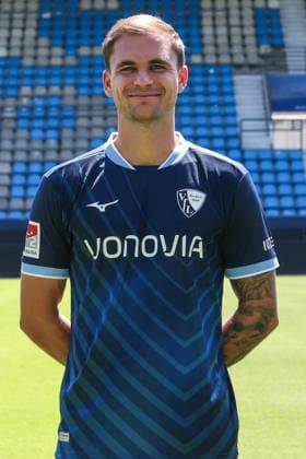 29.07.2026, Fussball, Saison 2026 2027, Porträttermin VfL Bochum, Michael Steinwender (VfL Bochum) Bochum Ruhrstadion Deutschland xRHR-FOTOx *** July 29, 2026, Soccer, 2026–2027 Season, VfL Bochum Photo Shoot, Michael Steinwender, VfL Bochum, Bochum, Ruhrstadion, Germany, xRHR PHOTOx Copyright: RHR-FOTOx RHR-FOTO