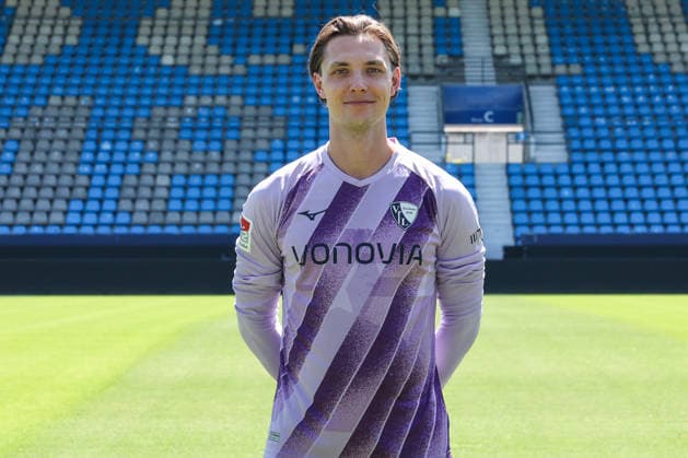 29.07.2026, Fussball, Saison 2026 2027, Porträttermin VfL Bochum, Tino Casali (VfL Bochum) Bochum Ruhrstadion Deutschland xRHR-FOTOx *** July 29, 2026, Soccer, 2026–2027 Season, VfL Bochum Photo Shoot, Tino Casali, VfL Bochum, Bochum, Ruhrstadion, Germany, xRHR PHOTOx Copyright: RHR-FOTOx RHR-FOTO