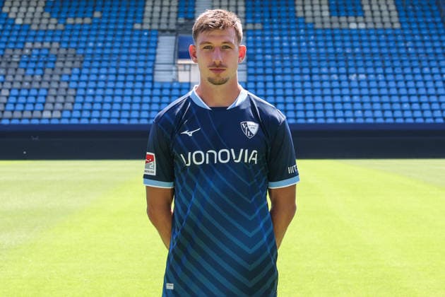 29.07.2026, Fussball, Saison 2026 2027, Porträttermin VfL Bochum, Daniel Hanslik (VfL Bochum) Bochum Ruhrstadion Deutschland xRHR-FOTOx *** July 29, 2026, Soccer, 2026–2027 Season, VfL Bochum Photo Shoot, Daniel Hanslik, VfL Bochum, Bochum, Ruhrstadion, Germany, xRHR PHOTOx Copyright: RHR-FOTOx RHR-FOTO