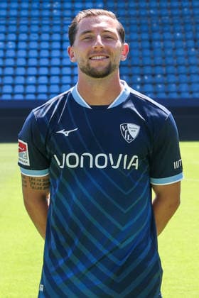 29.07.2026, Fussball, Saison 2026 2027, Porträttermin VfL Bochum, Maximilian Wittek (VfL Bochum) Bochum Ruhrstadion Deutschland xRHR-FOTOx *** July 29, 2026, Soccer, 2026–2027 Season, VfL Bochum Photo Shoot, Maximilian Wittek, VfL Bochum, Bochum, Ruhrstadion, Germany, xRHR PHOTOx Copyright: RHR-FOTOx RHR-FOTO