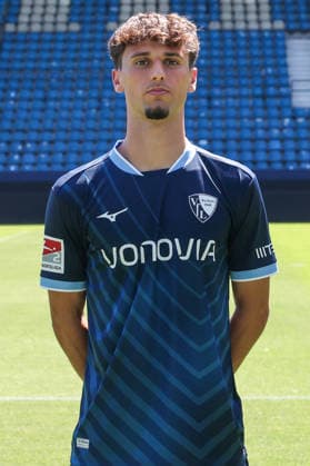 29.07.2026, Fussball, Saison 2026 2027, Porträttermin VfL Bochum, Alessandro Crimaldi (VfL Bochum) Bochum Ruhrstadion Deutschland xRHR-FOTOx *** July 29, 2026, Soccer, 2026–2027 Season, VfL Bochum Photo Shoot, Alessandro Crimaldi, VfL Bochum, Bochum, Ruhrstadion, Germany, xRHR PHOTOx Copyright: RHR-FOTOx RHR-FOTO