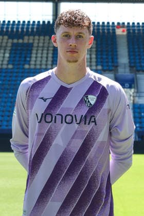 29.07.2026, Fussball, Saison 2026 2027, Porträttermin VfL Bochum, Hugo Rölleke (VfL Bochum) Bochum Ruhrstadion Deutschland xRHR-FOTOx *** July 29, 2026, Soccer, 2026–2027 Season, VfL Bochum Photo Shoot, Hugo Rölleke, VfL Bochum, Bochum, Ruhrstadion, Germany, xRHR PHOTOx Copyright: RHR-FOTOx RHR-FOTO