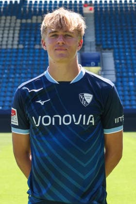 29.07.2026, Fussball, Saison 2026 2027, Porträttermin VfL Bochum, Lasse Isbruch (VfL Bochum) Bochum Ruhrstadion Deutschland xRHR-FOTOx *** July 29, 2026, Soccer, 2026–2027 Season, VfL Bochum Photo Shoot, Lasse Isbruch, VfL Bochum, Bochum, Ruhrstadion, Germany, xRHR PHOTOx Copyright: RHR-FOTOx RHR-FOTO