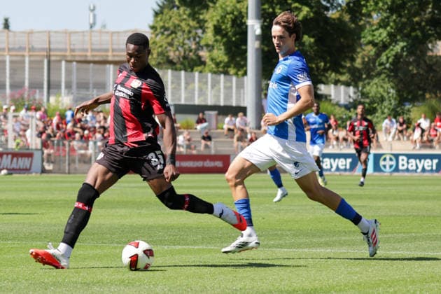 29.07.2026, xgrfx, Fussball Testspiel, Bayer 04 Leverkusen - KRC Genk v.l. Christian Kofane (Bayer Leverkusen) (DFL DFB REGULATIONS PROHIBIT ANY USE OF PHOTOGRAPHS as IMAGE SEQUENCES and or QUASI-VIDEO) Leverkusen *** July 29, 2026, xgrfx, soccer friendly match, Bayer 04 Leverkusen vs. KRC Genk, Christian Kofane, Bayer Leverkusen, DFL, DFB. REGULATIONS PROHIBIT ANY USE OF PHOTOGRAPHS AS IMAGE SEQUENCES AND OR QUASI-VIDEO. Leverkusen
