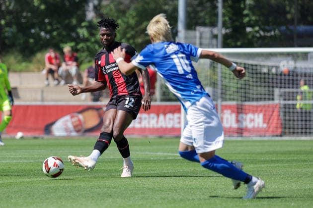 29.07.2026, xgrfx, Fussball Testspiel, Bayer 04 Leverkusen - KRC Genk v.l. Edmond Tapsoba (Bayer Leverkusen) (DFL DFB REGULATIONS PROHIBIT ANY USE OF PHOTOGRAPHS as IMAGE SEQUENCES and or QUASI-VIDEO) Leverkusen *** July 29, 2026, xgrfx, soccer friendly match, Bayer 04 Leverkusen vs. KRC Genk, featuring Edmond Tapsoba, Bayer Leverkusen, DFL, DFB. REGULATIONS PROHIBIT ANY USE OF PHOTOGRAPHS AS IMAGE SEQUENCES AND OR QUASI-VIDEO. Leverkusen