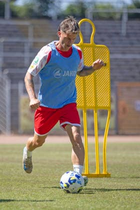 Training der Sportfreunde Siegen zur Saison 2026 2027 im Leimbachstadion auf dem Naturrasenplatz. David Kammerbauer (SI) Fussball Regionalliga West, Training, Sportfreunde Siegen, am 29.07.2026 in Siegen Deutschland. *** Sportfreunde Siegen training session for the 2026–2027 season at Leimbach Stadium on the natural grass field. David Kammerbauer, SI Soccer Regionalliga West, training, Sportfreunde Siegen, on July 29, 2026, in Siegen, Germany
