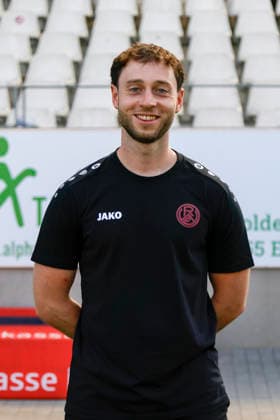 Aaron Beißwenger ( Videoanalyst Rot-Weiss Essen ); Rot-Weiss Essen; 3.Liga, Porträttermin 2026 2027 *** Aaron Beißwenger, Video Analyst, Rot Weiss Essen; Rot Weiss Essen, 3. Liga; Profile Session 2026–2027