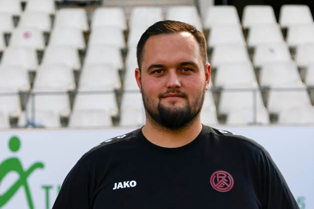 Dominik Götz ( Equipment Manager Rot-Weiss Essen ); Rot-Weiss Essen; 3.Liga, Porträttermin 2026 2027 *** Dominik Götz, Equipment Manager, Rot Weiss Essen; Rot Weiss Essen, 3rd Division; Profile Session 2026–2027