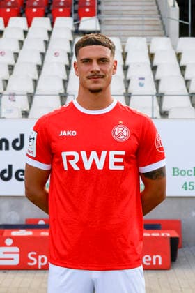 Luca Bazzoli; Rot-Weiss Essen; 3.Liga, Porträttermin 2026 2027 *** Luca Bazzoli, Rot Weiss Essen, 3rd Division, Profile Session 2026–2027
