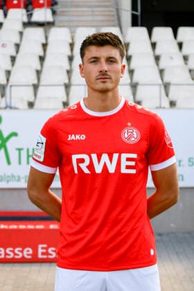 Semir Telalovic; Rot-Weiss Essen; 3.Liga, Porträttermin 2026 2027 *** Semir Telalovic, Rot Weiss Essen, 3rd Division, Profile Session 2026–2027