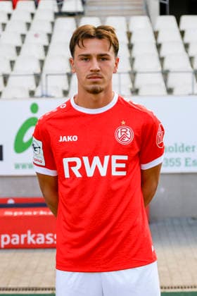 Noah Pesch; Rot-Weiss Essen; 3.Liga, Porträttermin 2026 2027 *** Noah Pesch, Rot-Weiss Essen, 3rd Division, Profile Session 2026–2027