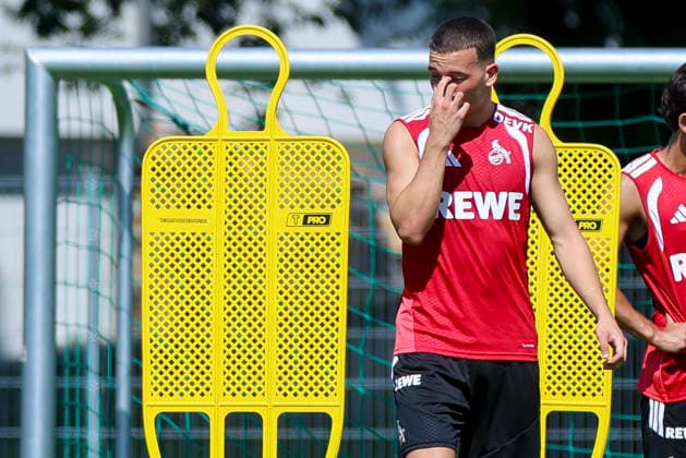Said El Mala (1. FC Köln) schaut enttäuscht, Tag 6, Trainingslager 1. FC Köln, Koasastadion am 29. July 2026 in St. Johann in Tirol, Österreich. (Foto von Marco Steinbrenner DeFodi Images) Said El Mala (1. FC Köln) looks dejected, Tag 6, Trainingslager 1. FC Köln, Koasastadion, July 29, 2026 in St. Johann in Tirol, Austria. (Photo by Marco Steinbrenner DeFodi Images) - *** Said El Mala of 1. FC Köln looks disappointed, Day 6, 1. FC Köln training camp, Koasa Stadium on July 29, 2026, in St. Johann in Tirol, Austria. Photo by Marco Steinbrenner, DeFodi Images. Said El Mala of 1. FC Köln looks dejected, Day 6, 1. FC Köln Training Camp, Koasa Stadium, July 29, 2026, in St. Johann in Tirol, Austria. Photo by Marco Steinbrenner, DeFodi Images