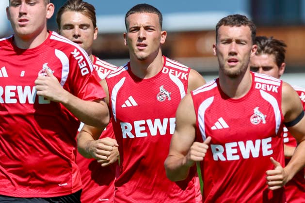 Said El Mala (1. FC Köln) wärmt sich auf, Tag 6, Trainingslager 1. FC Köln, Koasastadion am 29. July 2026 in St. Johann in Tirol, Österreich. (Foto von Marco Steinbrenner DeFodi Images) Said El Mala (1. FC Köln) warms up, Tag 6, Trainingslager 1. FC Köln, Koasastadion, July 29, 2026 in St. Johann in Tirol, Austria. (Photo by Marco Steinbrenner DeFodi Images) - *** Said El Mala of 1. FC Köln warms up, Day 6, 1. FC Köln training camp, Koasa Stadium on July 29, 2026, in St. Johann in Tirol, Austria. Photo by Marco Steinbrenner, DeFodi Images. Said El Mala of 1. FC Köln warms up, Day 6, 1. FC Köln training camp, Koasa Stadium, July 29, 2026, in St. Johann in Tirol, Austria. Photo by Marco Steinbrenner, DeFodi Images
