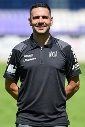 Porträttermin 2026 2027, VfL Osnabrück am 29.07.2026 an der Bremer Brücke in Osnabrück Technischer Direktor Daniel Latkowski (VfL Osnabrück) *** Portrait Session 2026–2027, VfL Osnabrück team photo on July 29, 2026, at the Bremer Brücke in Osnabrück; Technical Director Daniel Latkowski, Osnabrück MT