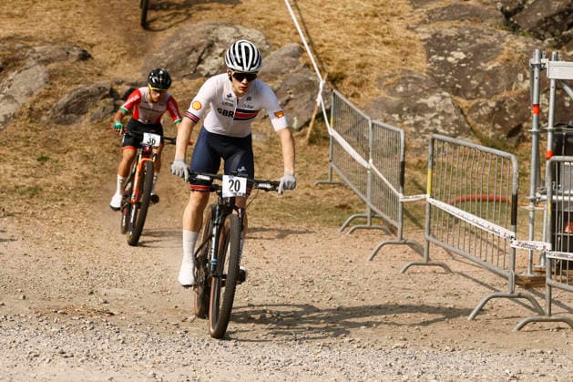 29.07.2026, Monteceneri, Monteceneri, 2026 UEC MTB European Championship, EM, Europameisterschaft XCC Qualifications Men Junior, Head 1, Gus Lawson 20 (GBR) and Joao Vigario 36 (POR) Monteceneri Monteceneri Ticino Switzerland *** July 29, 2026, Monteceneri, Monteceneri, 2026 UEC MTB European Championship XCC Qualifications Men s Junior, Heat 1, Gus Lawson 20 GBR and Joao Vigario 36 POR Monteceneri Monteceneri Ticino Switzerland Copyright: xJustPictures.ch FrancescoxMinghettix jp-en-FrMi-_NG_0492