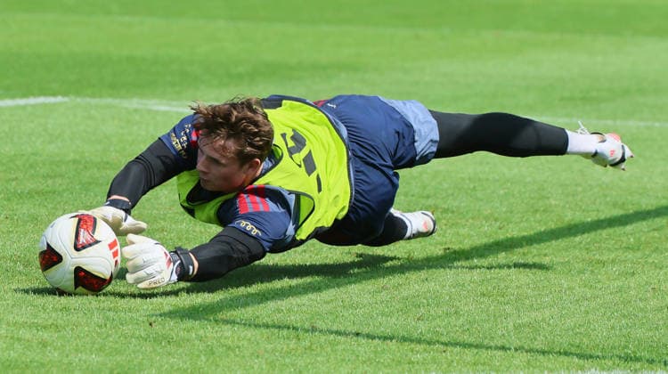 29.07.2026, FC Bayern Muenchen, Trainingslager am Tegernsee , Fussball, im Bild: Jonas Urbig (FC Bayern Muenchen) *** July 29, 2026, FC Bayern Munich, Training Camp at Lake Tegernsee, Soccer, Sports, Pictured: Jonas Urbig, FC Bayern Munich