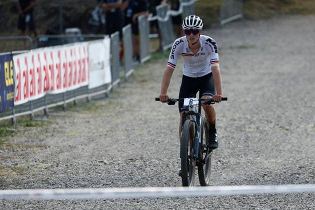 29.07.2026, Monteceneri, Monteceneri, 2026 UEC MTB European Championship, EM, Europameisterschaft XCC Qualifications Men Junior, Elias Hückmann 6 (GER) winning the Head 1 of the qualifications Monteceneri Monteceneri Ticino Switzerland *** July 29, 2026, Monteceneri, Monteceneri, 2026 UEC MTB European Championship XCC Qualifications Men s Junior, Elias Hückmann (GER) wins Heat 1 of the qualifiers in Monteceneri, Monteceneri, Ticino, Switzerland Copyright: xJustPictures.ch FrancescoxMinghettix jp-en-FrMi-_NG_0587