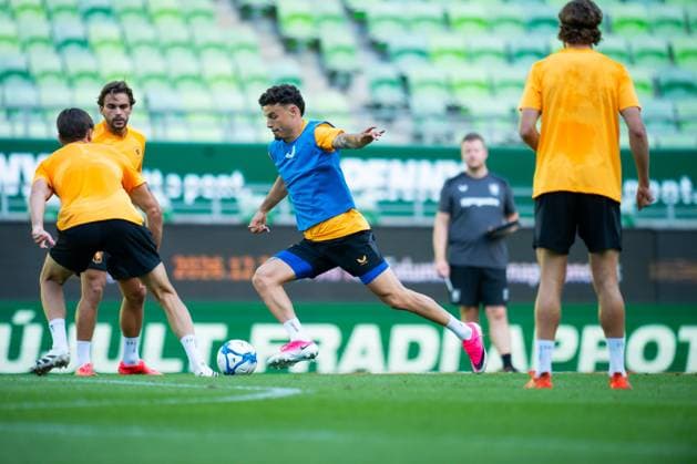 Budapest , 29-07-2026 , Groupama Arena , season 2026 2027 , UEFA Europa League play-off football , training FC Twente , picture shows FC Twente player Stav Lemkin Training Twente in Budapest  x205309035x Copyright: