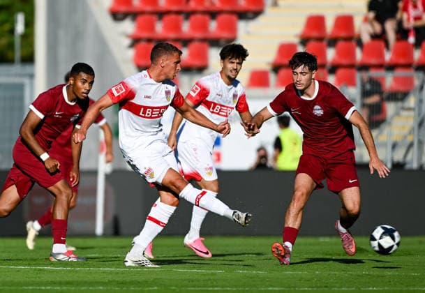 29.07.2026, xpsx, Fussball Testspiel, Kickers Offenbach - VfB Stuttgart v.l. Grischa Prömel (VfB Stuttgart), Alessandro Pistritto (Kickers Offenbach) (DFL DFB REGULATIONS PROHIBIT ANY USE OF PHOTOGRAPHS as IMAGE SEQUENCES and or QUASI-VIDEO) emspor Offenbach *** July 29, 2026, xpsx, Soccer Friendly Match, Kickers Offenbach vs. VfB Stuttgart, photo by Grischa Prömel, VfB Stuttgart, Alessandro Pistritto, Kickers Offenbach. DFL and DFB regulations prohibit any use of photographs as image sequences and or quasi-video by emspor Offenbach.