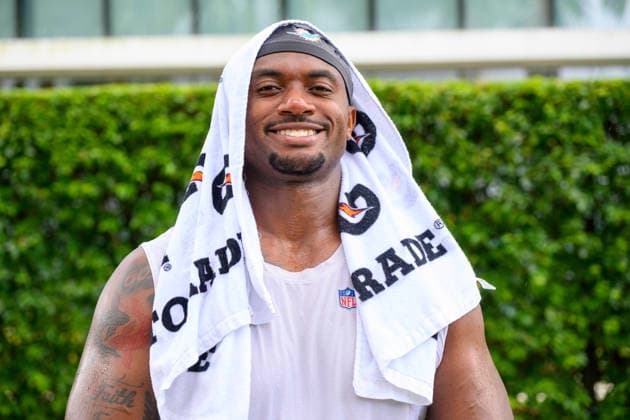 MIAMI GARDENS, FL - JULY 29: Miami Dolphins tackle Austin Jackson (73) smiles before speaking to the media during the Miami Dolphins Training Camp on August 29, 2026, at the Baptist Health Training Complex in Miami Gardens, FL. (Photo by Doug Murray Icon Sportswire) NFL, American Football Herren, USA JUL 29 Dolphins Training Camp EDITORIAL USE ONLY Icon796260729057