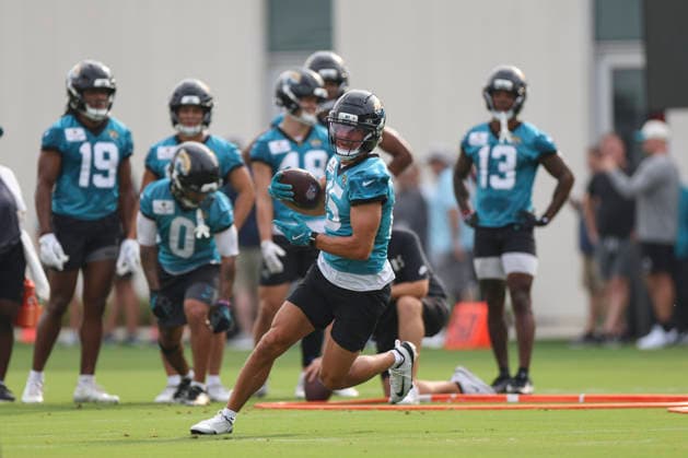 JACKSONVILLE, FL - JULY 29: Jacksonville Jaguars wide receiver Chandler Brayboy (15) works on a drill during training camp on July 29, 2026 at the Miller Electric Center in Jacksonville, Fl. (Photo by David Rosenblum Icon Sportswire) NFL, American Football Herren, USA JUL 29 Jaguars Training Camp EDITORIAL USE ONLY Icon260729224548