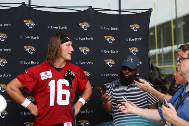 JACKSONVILLE, FL - JULY 29: Jacksonville Jaguars quarterback Trevor Lawrence (16) talks with the media following training camp on July 29, 2026 at the Miller Electric Center in Jacksonville, Fl. (Photo by David Rosenblum Icon Sportswire) NFL, American Football Herren, USA JUL 29 Jaguars Training Camp EDITORIAL USE ONLY Icon260729224592