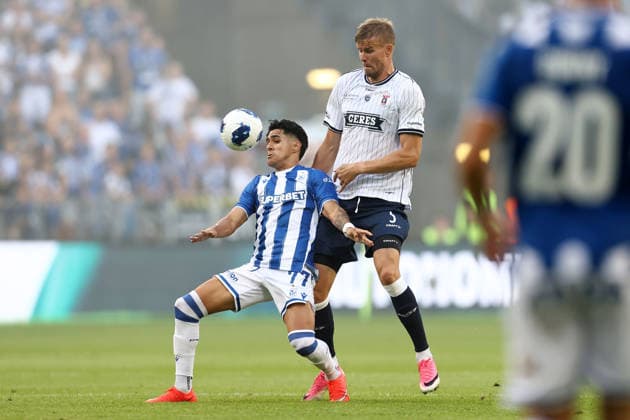 Lech Poznan V Aarhus GF - UEFA Champions League 2026 2027 Second Qualifying Round Second Leg Luis Palma and Frederik Tingager during the UEFA Champions League 2026 2027 Second Qualifying Round Second Leg match between Lech Poznan and Aarhus GF at Enea Stadium in Poznan, Poland, on July 29, 2026. Poznan Poland  Copyright: xPiotrxMatusewiczx originalFilename:matusewicz-lechpozn260729_npCZr.jpg