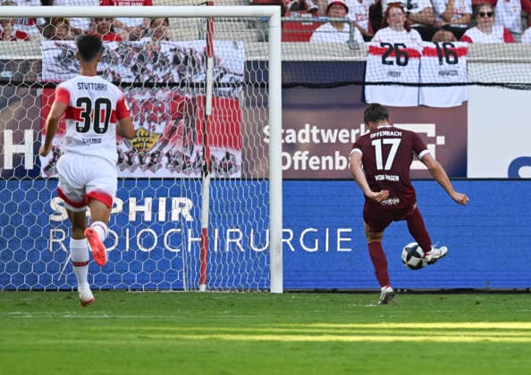29.07.2026, xsltx, Fussball Testspiel, Kickers Offenbach - VfB Stuttgart v.re. Benedikt von Hagen (Kickers Offenbach) trifft zum 1:3-Anschluss für Offenbach (DFL DFB REGULATIONS PROHIBIT ANY USE OF PHOTOGRAPHS as IMAGE SEQUENCES and or QUASI-VIDEO) *** July 29, 2026, xsltx, soccer friendly match, Kickers Offenbach vs. VfB Stuttgart, by Benedikt von Hagen; Kickers Offenbach scores to make it 1–3, narrowing the gap for Offenbach. DFL and DFB regulations prohibit any use of photographs as image sequences and or quasi-video.