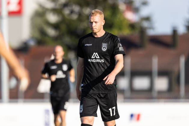 Freisteller Einzelbild Portrait Porträt Alexander Kopf (SSV Ulm 1846 Fußball, 20) VfB Friedrichshafen vs. SSV Ulm 1846 Fußball, Fussball, Wfv-Pokal, 2. Runde, Zeppelinstadion Friedrichshafen 29.07.26 VfB Friedrichshafen vs. SSV Ulm 1846 Fußball, Fussball, Wfv-Pokal, 2. Runde, Zeppelinstadion Friedrichshafen 29.07.26 Friedrichshafen *** Cropped Single-Frame Portrait of Alexander Kopf, SSV Ulm 1846 Soccer, 20 VfB Friedrichshafen vs. SSV Ulm 1846 Soccer, Wfv Cup, Round 2, Zeppelinstadion Friedrichshafen July 29, 2026, VfB Friedrichshafen vs. SSV Ulm 1846, soccer, WFV Cup, 2nd Round, Zeppelin Stadium, Friedrichshafen, July 29, 2026, Friedrichshafen Copyright: xEibner-Pressefotox EP_EER