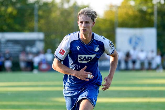 Max Moerstedt (Hoffenheim, 9), Einzelbild, Einzelfoto, Aktion, Action, 29.07.2026, Zuzenhausen (Deutschland), Fussball, Testspiel, TSG 1899 Hoffenheim - Holstein Kiel, DFB DFL REGULATIONS PROHIBIT ANY USE OF PHOTOGRAPHS AS IMAGE SEQUENCES AND OR QUASI-VIDEO. *** Max Moerstedt Hoffenheim, 9, Single Image, Single Photo, Action, July 29, 2026, Zuzenhausen, Germany, soccer, friendly match, TSG 1899 Hoffenheim vs. Holstein Kiel, DFB and DFL regulations prohibit any use of photographs as image sequences and or quasi-video xozx