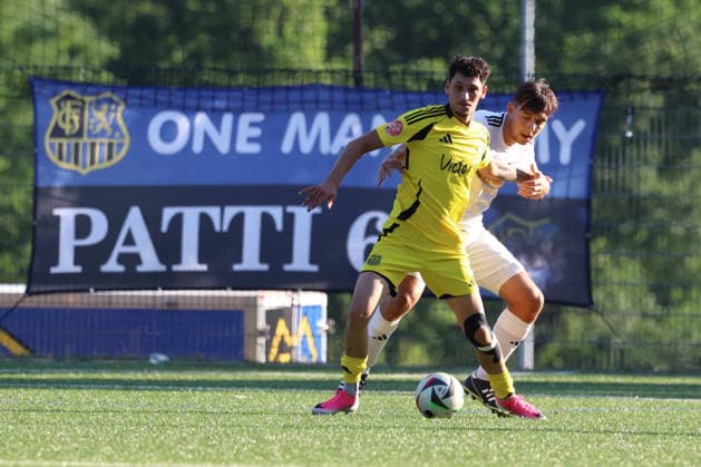 29.07.2026, xrekx, Fussball Schroeder-Liga Saar, 1. FC Saarbruecken II - SpVgg Quierschied v.l. Darkaoui Gibril Youssef (1. FC Saarbrücken II) Sutter Alexander Jan (SpVgg Quierschied) Zweikampf, Aktion, action, battle for the ball (DFL DFB REGULATIONS PROHIBIT ANY USE OF PHOTOGRAPHS as IMAGE SEQUENCES and or QUASI-VIDEO) Saarbruecken *** July 29, 2026, xrekx, Soccer, Schroeder League Saar, 1. FC Saarbrücken II vs. SpVgg Quierschied, Darkaoui Gibril Youssef, 1. FC Saarbrücken II, Sutter Alexander Jan, SpVgg Quierschied, tackle, action, battle for the ball. DFL and DFB regulations prohibit any use of photographs as image sequences and or quasi-video. Saarbrücken